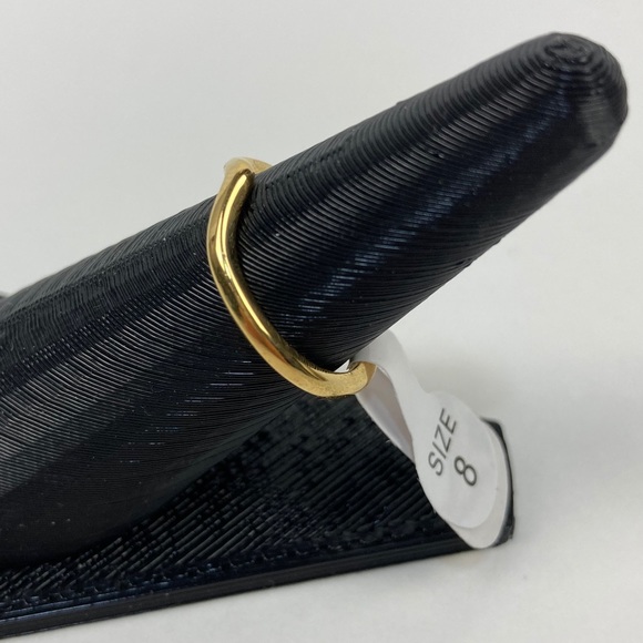 Gold Tone Wave Ring Size 7 1/2 NWT - Picture 2 of 7